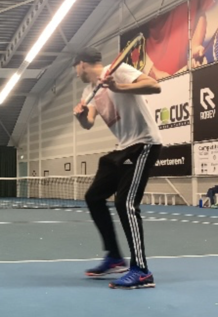 Geert tennistrainer geert tennisleraar tennis activity backhand