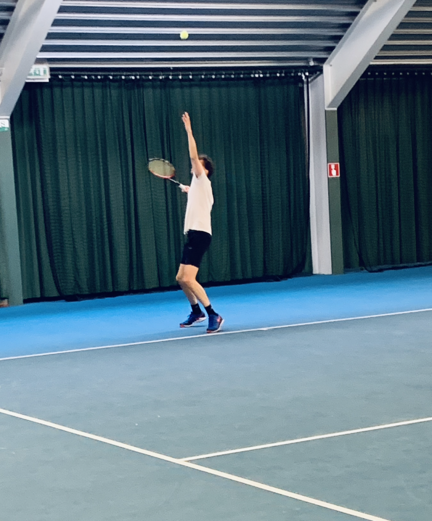 Geert-tennistrainer-geert-tennisleraar-tennis-activity